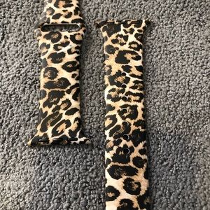 Apple Watch 40mm leopard print band